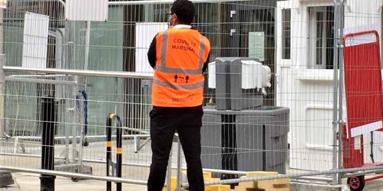 temporary security fence panels