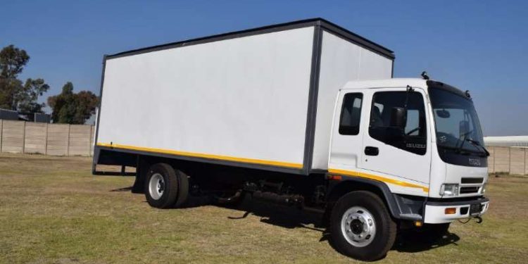 pick up rental dubai