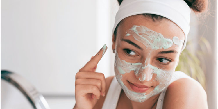 6-Beauty Essentials That Enhance the Glow